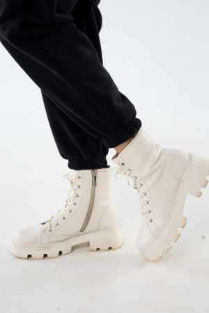 4fc16e12-5bb5-49f5-b60a-ef45fe6bf787